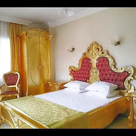 Uzun Hotell